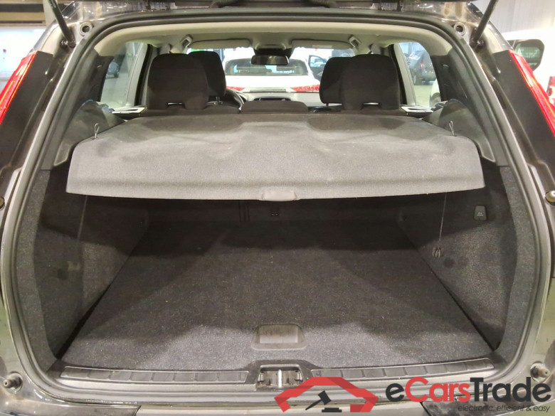 VOLVO XC40 1.5 T2 MOMENTUM CORE #3