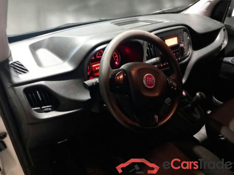 FIAT DOBLÒ CARGO / 2014 / 4P / VETT. FURGONATA 1.6 MULTIJET 16V 105CV SX EURO 6 #3