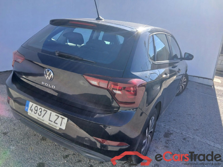 VOLKSWAGEN Polo / 2021 / 5P / berlina con portón Life 1.0 TSI 70kW (95CV) #2